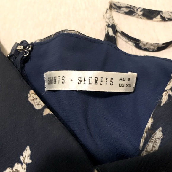 🙏🏼 Saints + Secrets Navy Blue Mini Dress 🙏🏼 - Picture 7 of 10